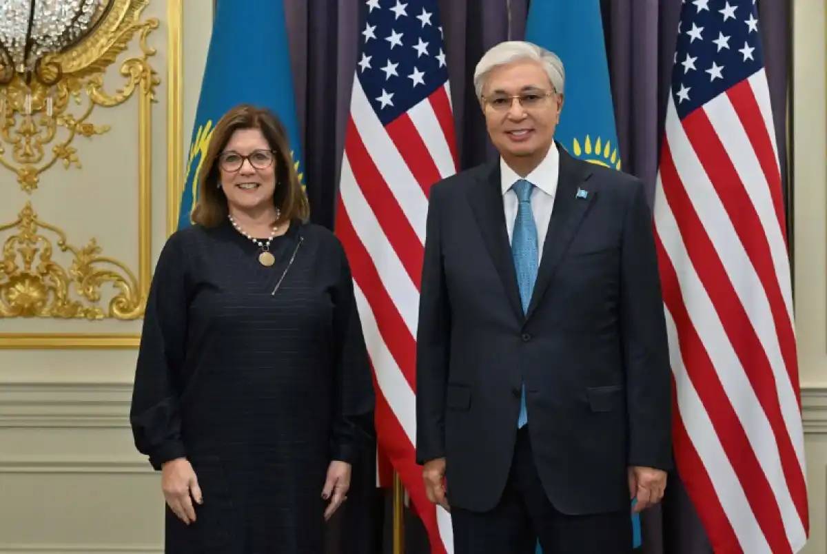 Мемлекет басшысы АҚШ Сауда палатасының президентін қабылдады