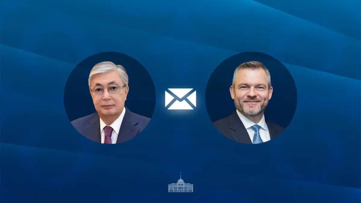 Мемлекет басшысы Словакия Президентін Конституция күнімен құттықтады