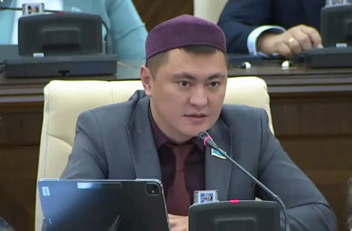 Әлеуметтік желілерде қазақ әндері тағы да жоғалып кетпей ме: Әділет министрі жауап берді