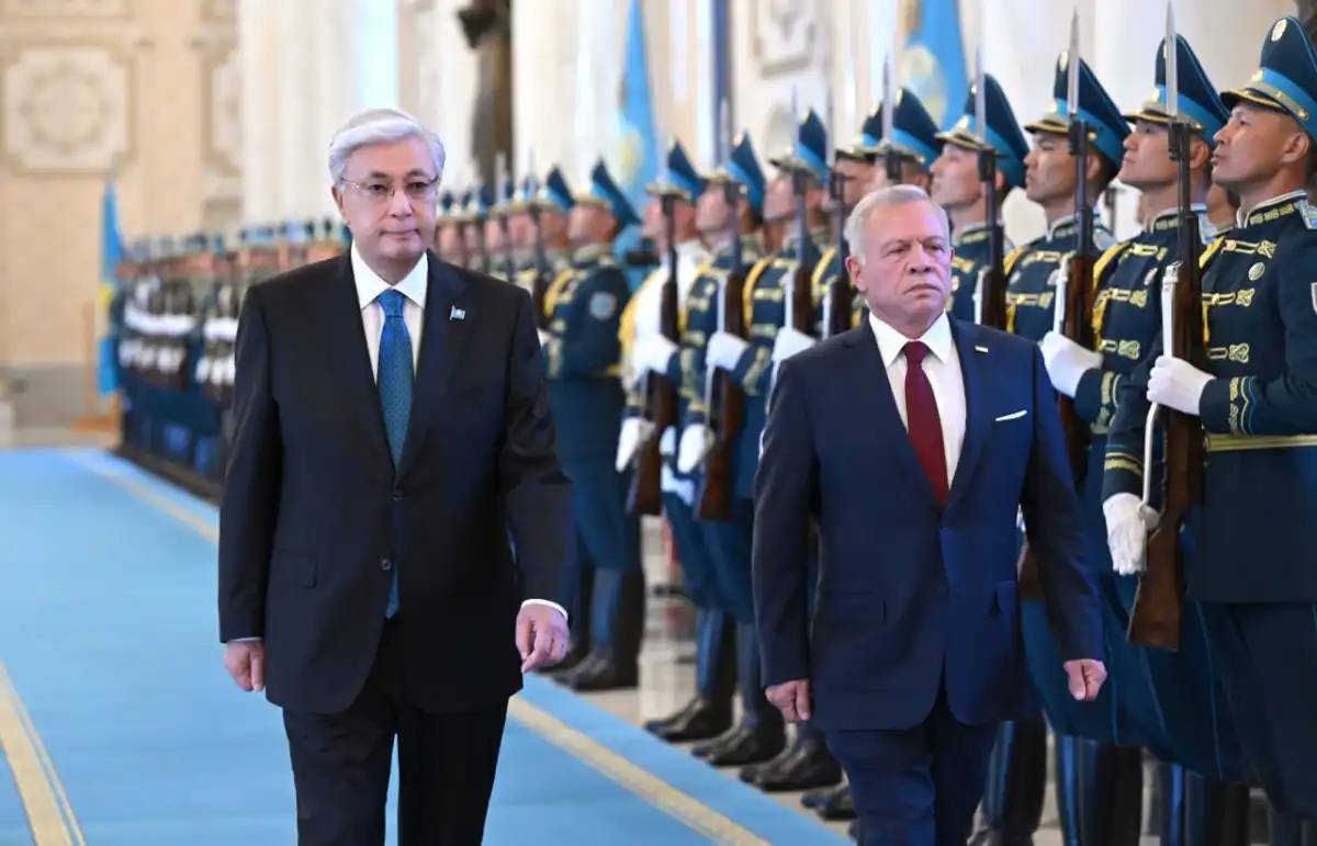 Ақордада Иордания Королі II Абдалла бен әл-Хусейнді қарсы алу рәсімі өтті