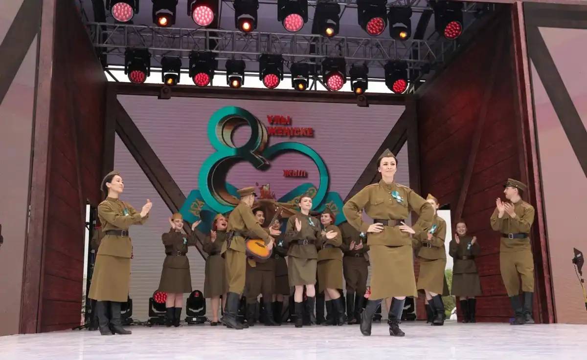 Астанада Жеңіс күніне арналған «Бейбіт аспан астында» атты ауқымды іс-шара өтті