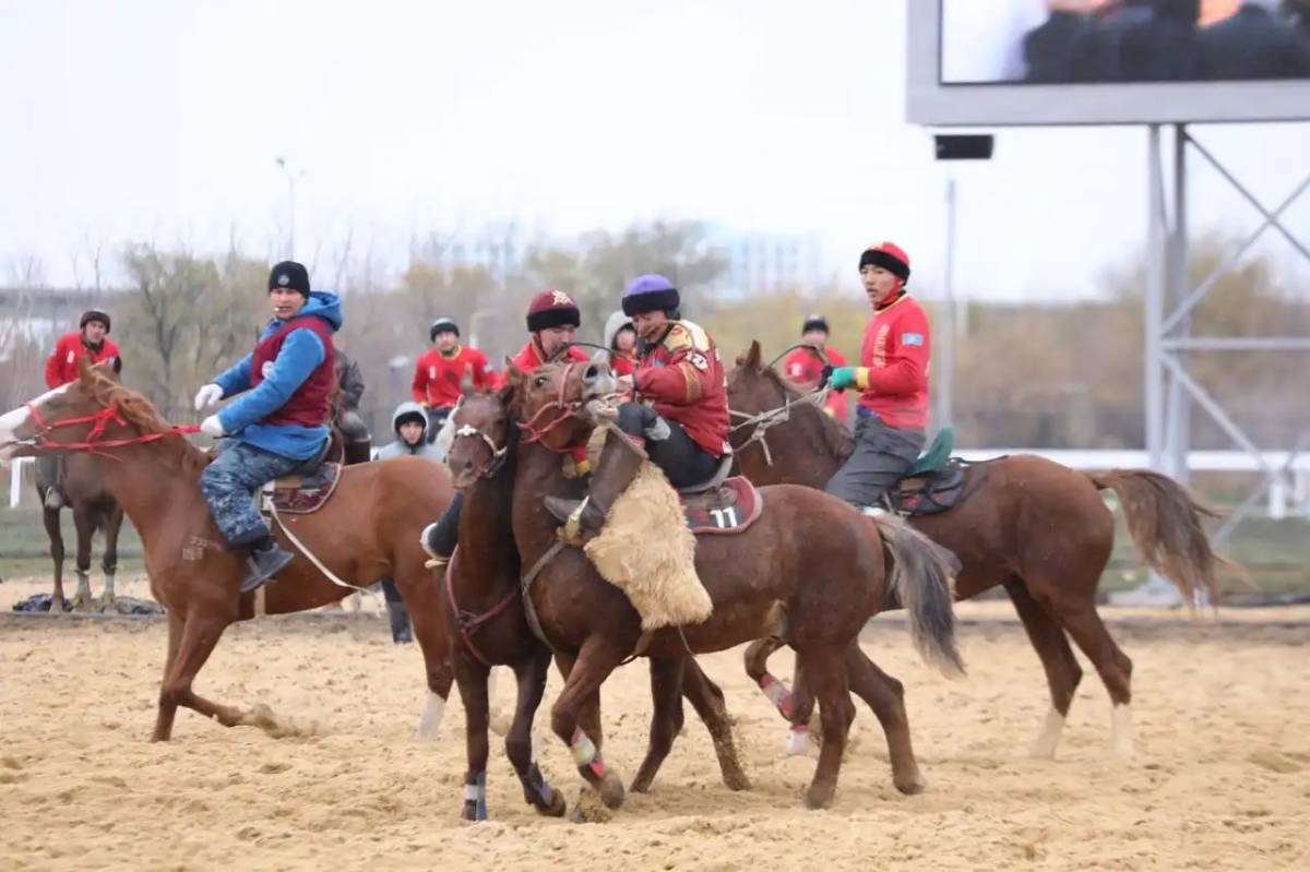 Астанада ұлттық ат спорты фестивалінің ашылу салтанаты өтті