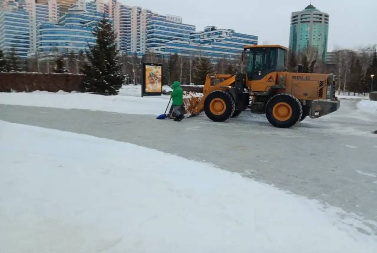 Елордада қар тазалауға 1 600-ге жуық арнайы техника жұмылдырылды