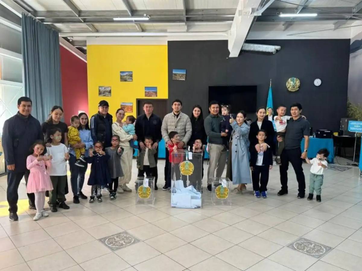 Елордадағы сайлау учаскелерінде балаларға арналған аквагрим ұйымдастырылды