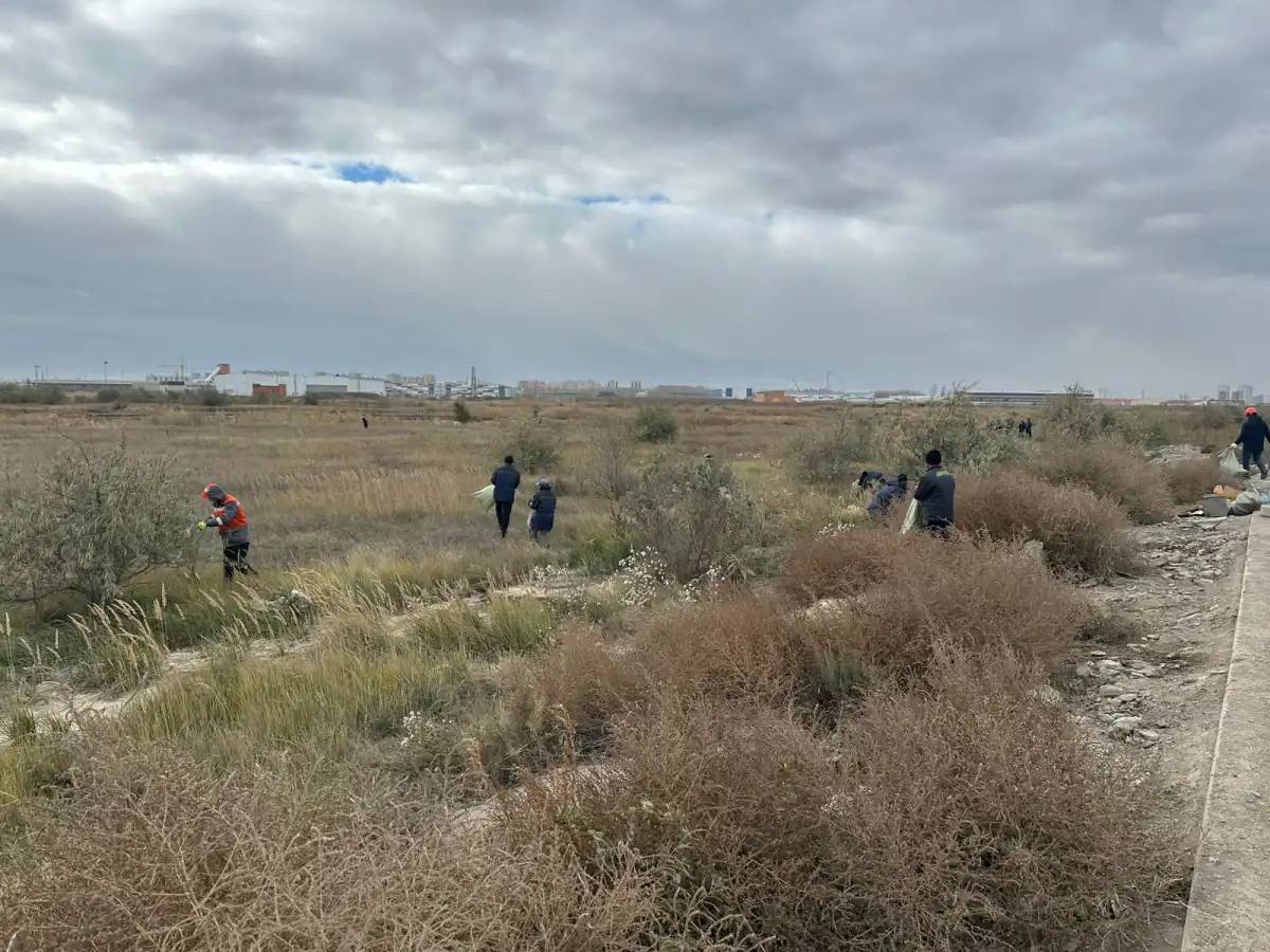 Астанада «Таза Қазақстан» акциясы аясында сенбілік өтті