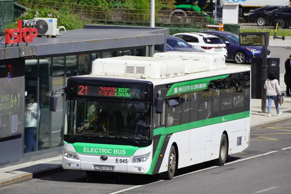 Астанада «Нұрлы жол» вокзалына қатынайтын 12 автобустың бағыты өзгерді