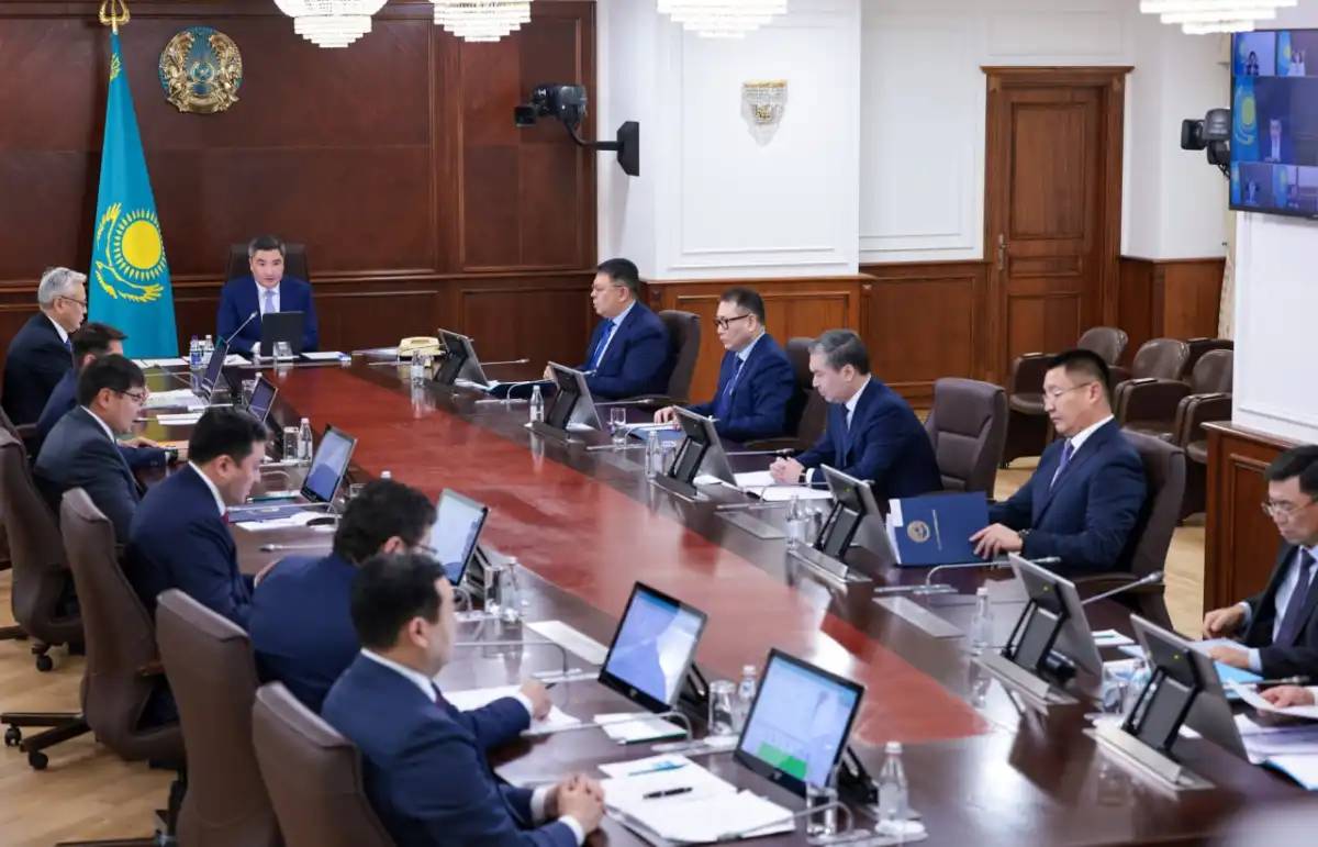 Халықтың табысын жақсартуда саннан сапаға көшу маңызды – Олжас Бектенов