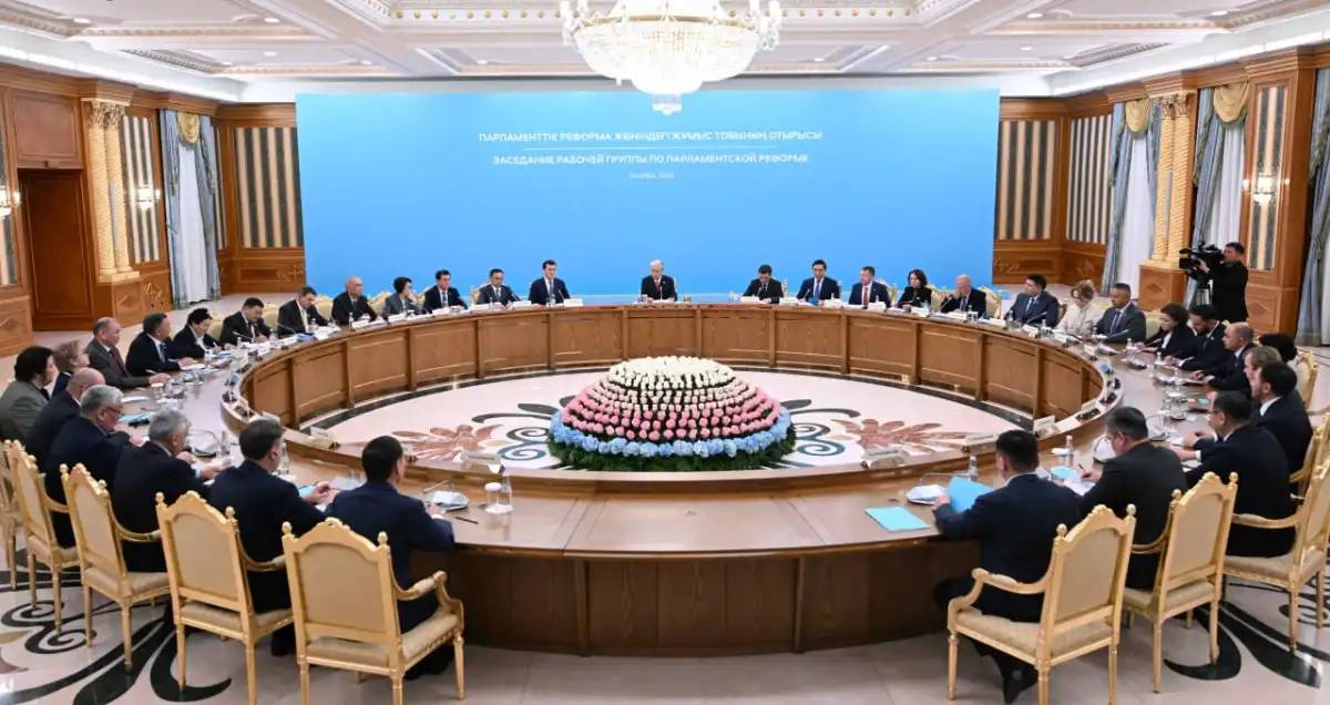 Тоқаев: Парламентті реформалау бұл – Сенатты тарату деген сөз емес