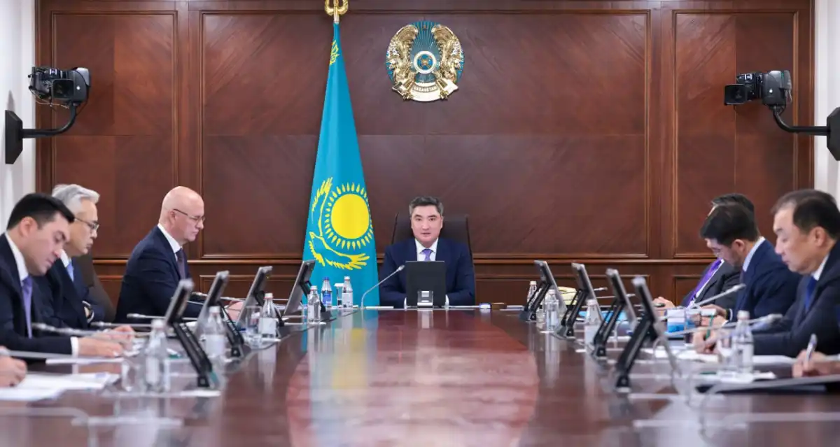 Салалық ақпараттық қауіпсіздік орталығы энергетика саласының барлық субъектілерін киберқауіптерден қорғауды қамтамасыз етеді — Олжас Бектенов