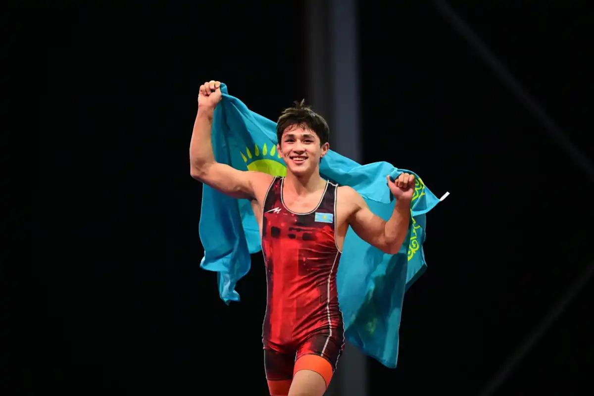 Қазақстандық балуан Бекасыл Асамбек жасөспірімдер Азиадасында алтын медаль жеңіп алды