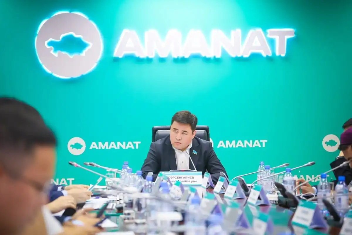 "Пранкпен лүпіл санын арттырған": Депутат Нартай Сәрсенғалиев пранк жасайтындарды сынға алды