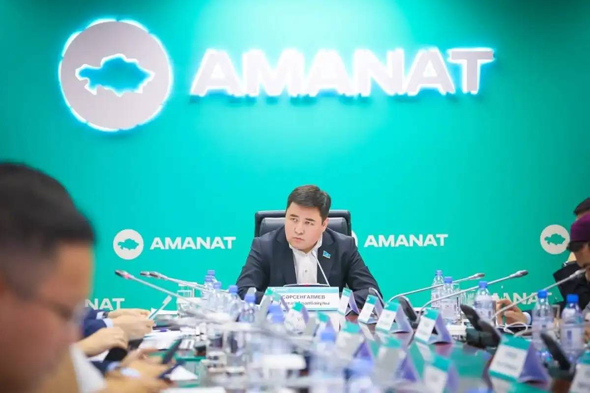 «Пранкпен лүпіл санын арттырған»: Депутат Нартай Сәрсенғалиев пранк жасайтындарды сынға алды