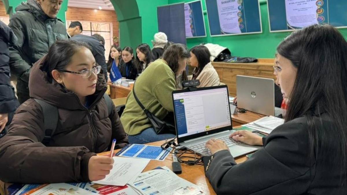Астанада бос жұмыс орындары жәрмеңкесіне 50-ден астам жұмыс беруші қатысты