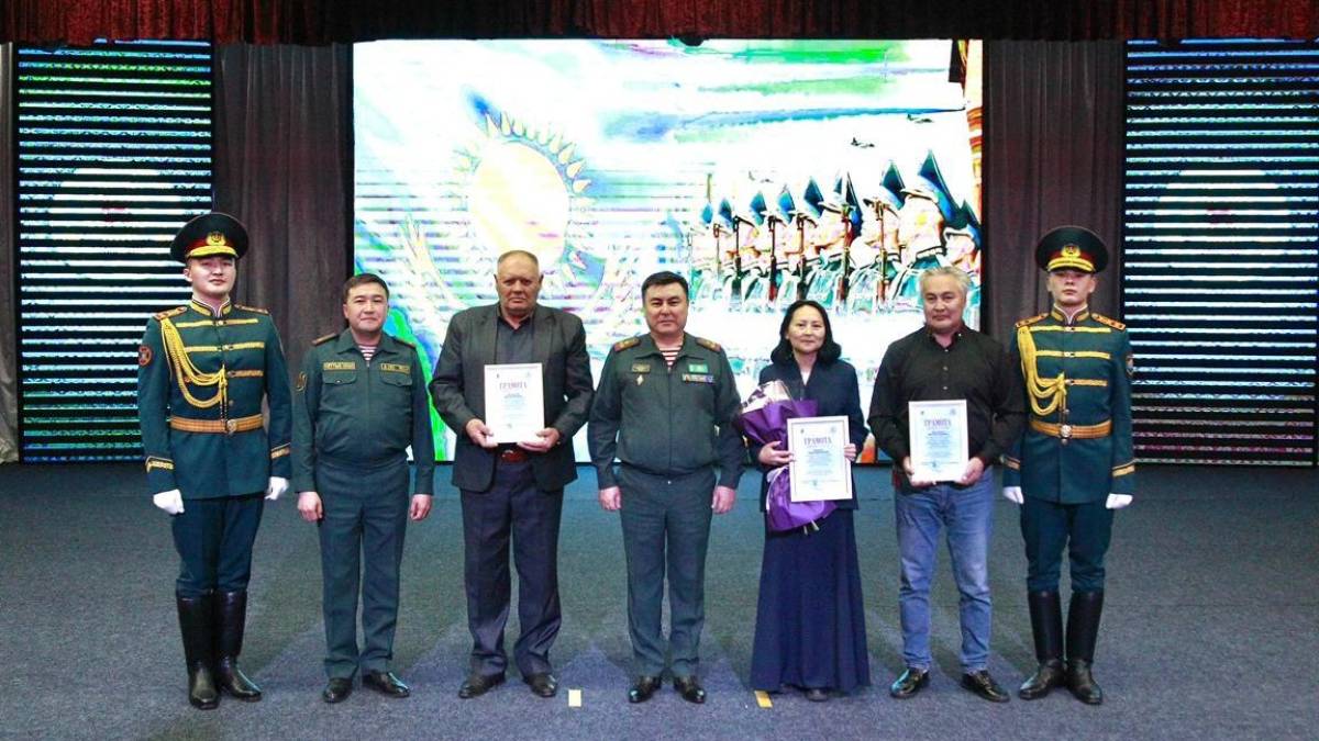 Астанада ұлттық ұлан ардагерлеріне құрмет көрсетілді