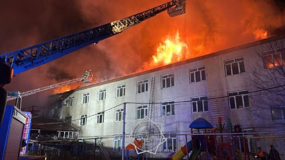Алматыда балалар үйінің асханасы өртенді
