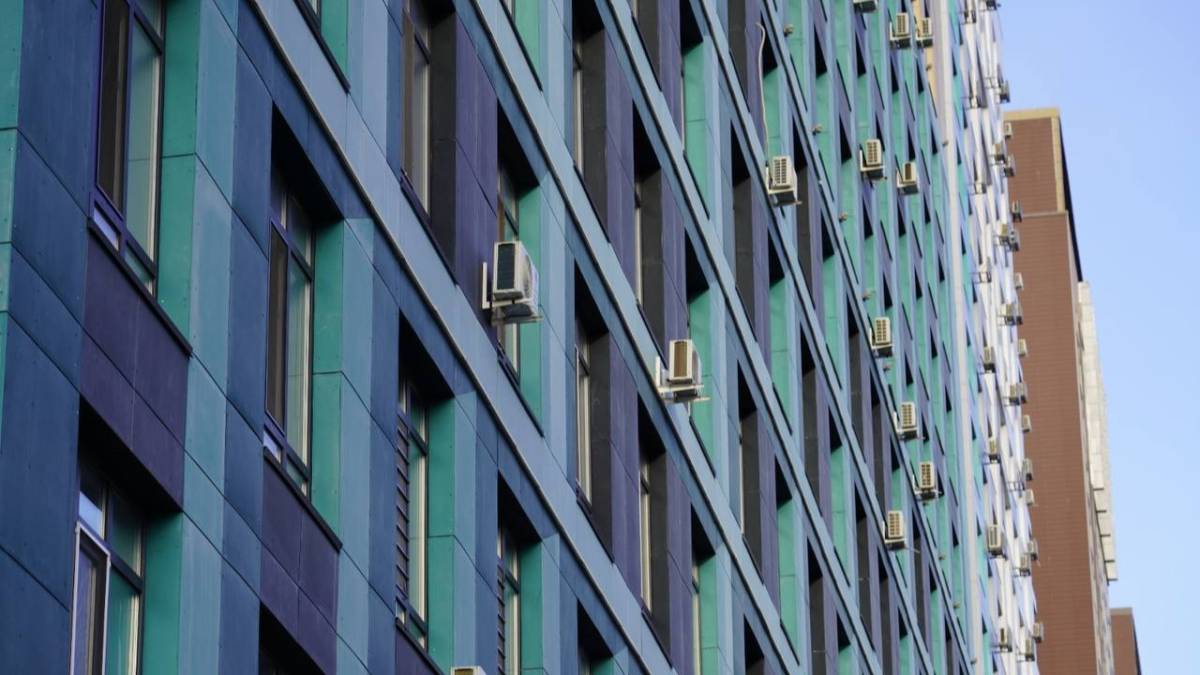 Қазан айында Астана мен Алматы қаласында баспана көп сатылды — статбюро