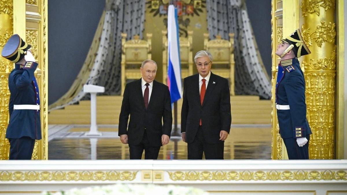 Президент: Кәсіби кадрларды даярлау үшін жүйелі шаралар қабылдаймыз