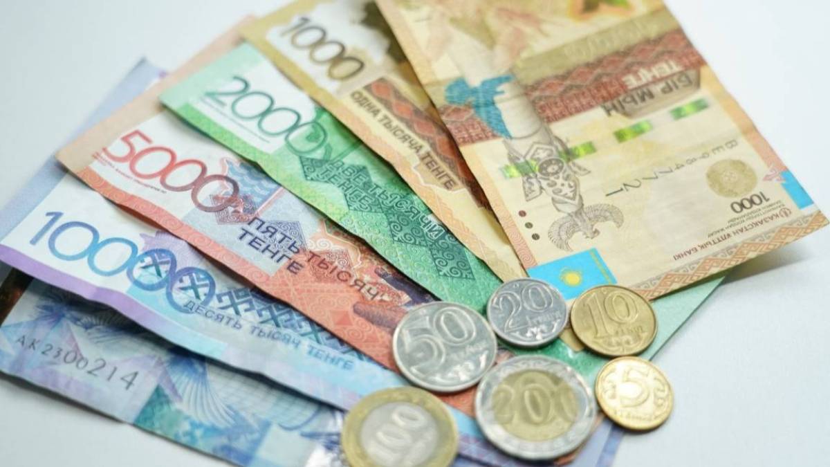 2,3 млрд теңге қарыз: Қазақстанда 10 мыңға жуық жұмысшы жалақасын ала алмай жүр