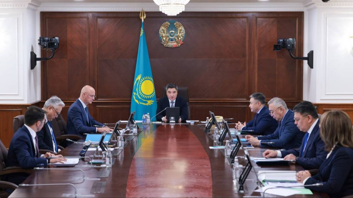 Бектенов өрттің алдын алу жөніндегі шараларды күшейтуді тапсырды