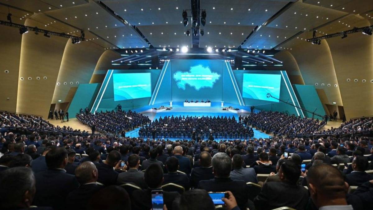 ️Президент: «Кадрлар құрамын жаңарту үдерісі биліктің бүкіл тармағында және барлық деңгейде жүргізіліп жатыр»