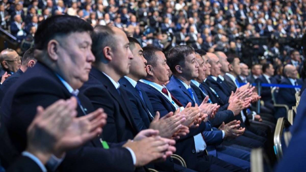 Президент: Тұрғындарды ортақ іске жұмылдырып, алға бастай білетін әкім – нағыз әкім