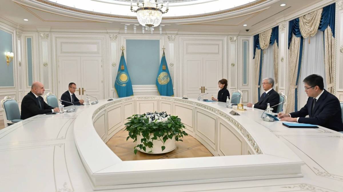 Тоқаев Палестина Президентін Қазақстанға ресми сапармен келуге шақырды