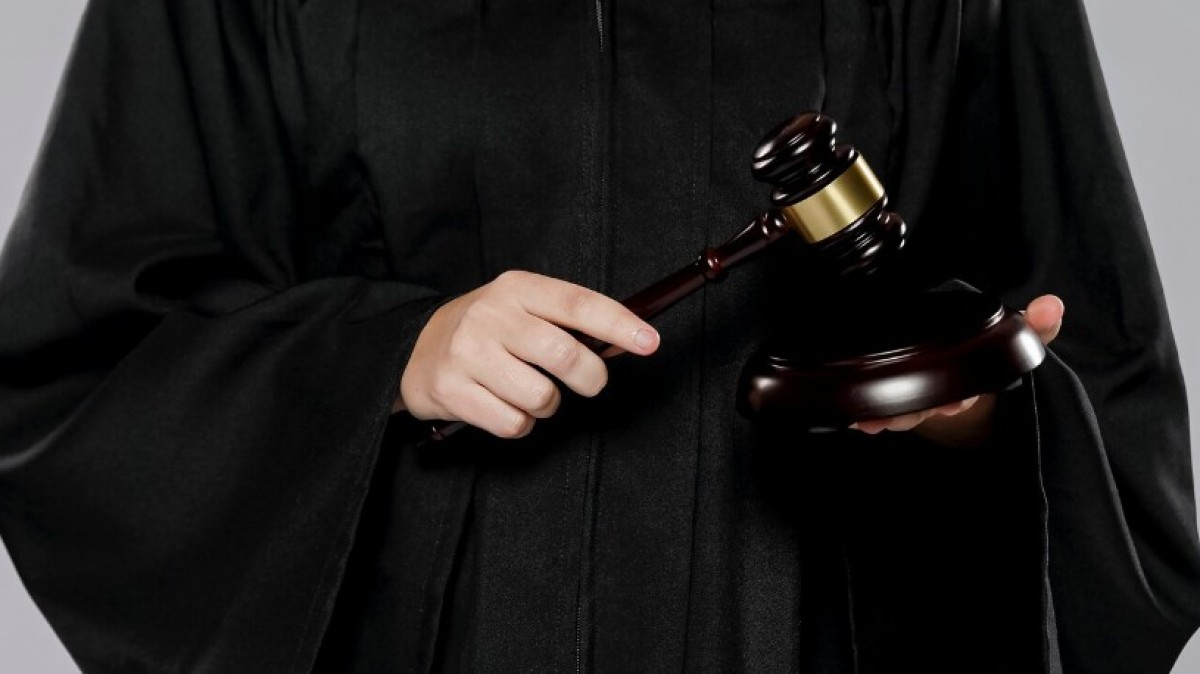 Сот 9 млн теңгеден астам берешегі бар әйелдің мәселесін шешуге көмектесті