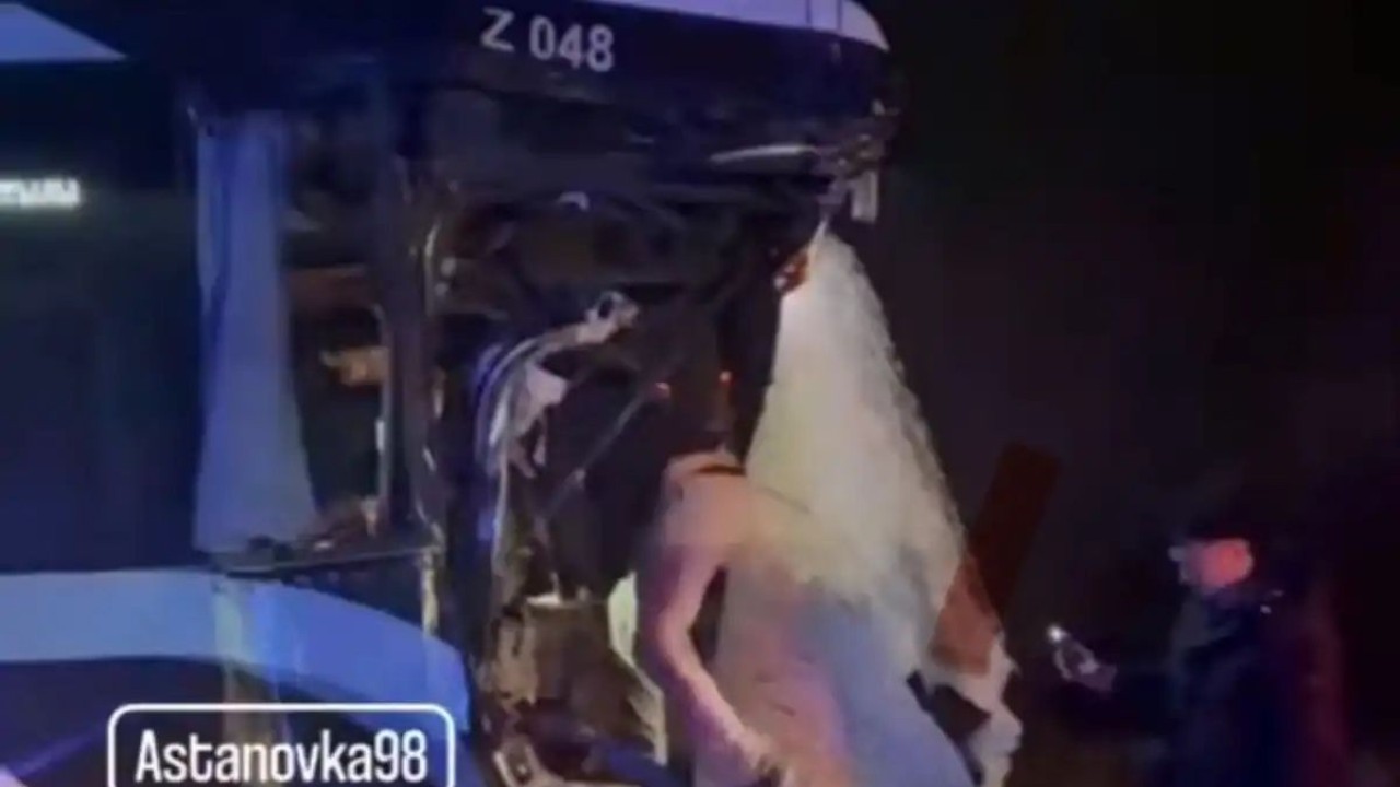 Ақмола облысында жолаушылар автобусы жан түршігерлік жол апатына ұшырады, зардап шеккендер бар