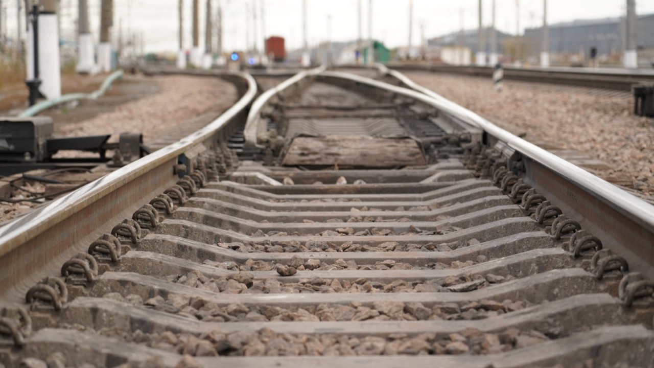 Президент тапсырмасы: ҚТЖ 4 мың шақырымнан астам теміржолды жөндеді