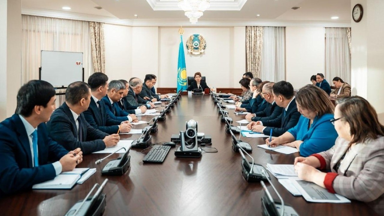 Қазақстан Үкіметі педагогтерді даярлау ісіне бақылауды күшейтеді