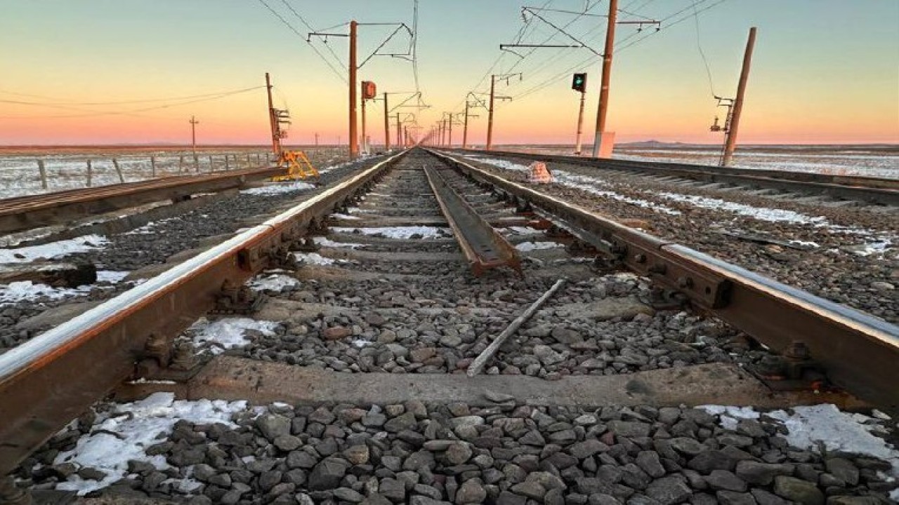 Жол бригадасымен болған жазатайым оқиғаның себептерін тергеу бойынша барлық шаралар қабылданып жатыр – ҚТЖ