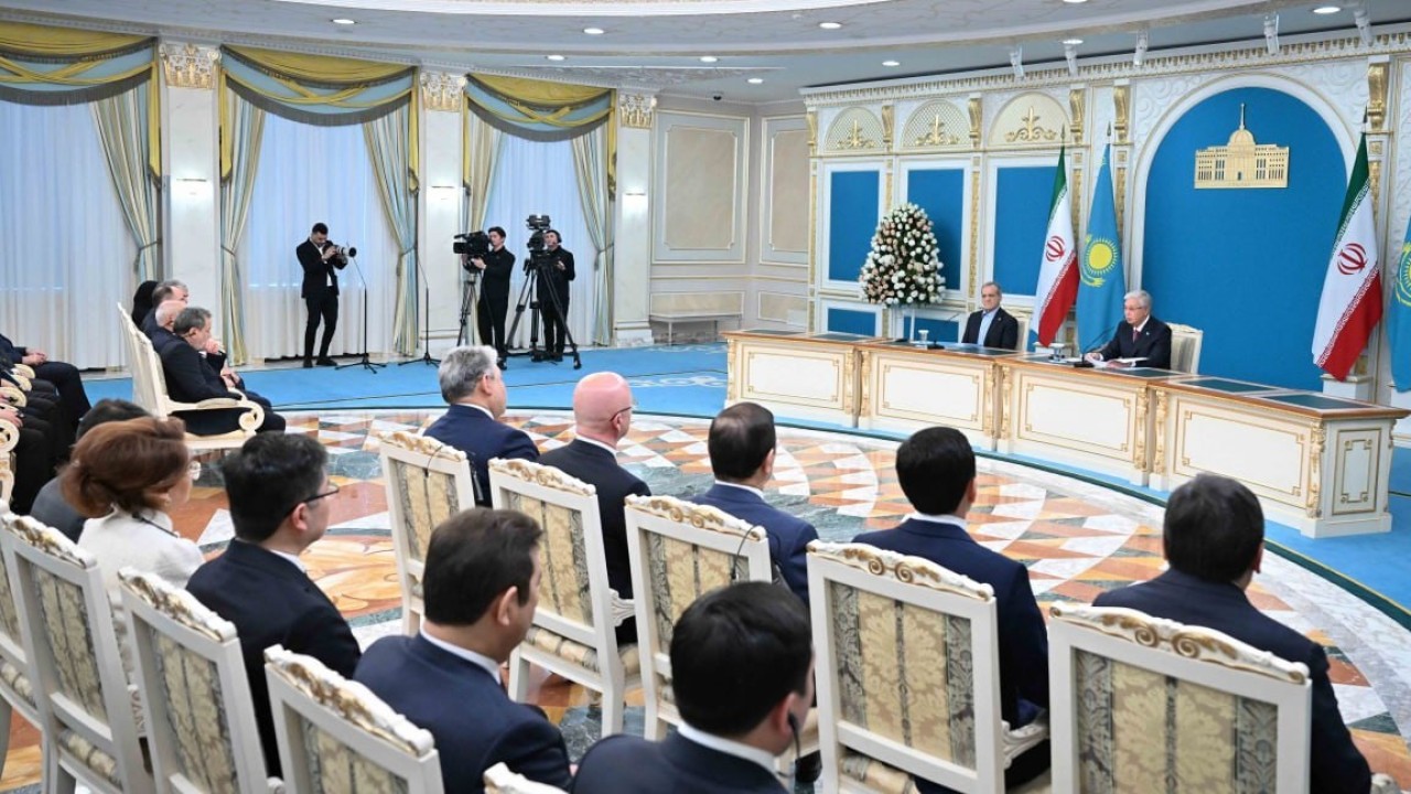 Қасым-Жомарт Тоқаев Масуд Пезешкианмен халықаралық мәселелер жөнінде пікір алмасқанын айтты