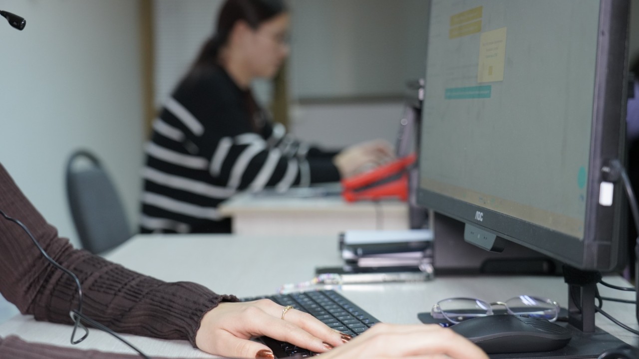 Борышкерлер коллекторлармен қалай сөйлесуі керек – заңгер жауабы (СҰХБАТ)