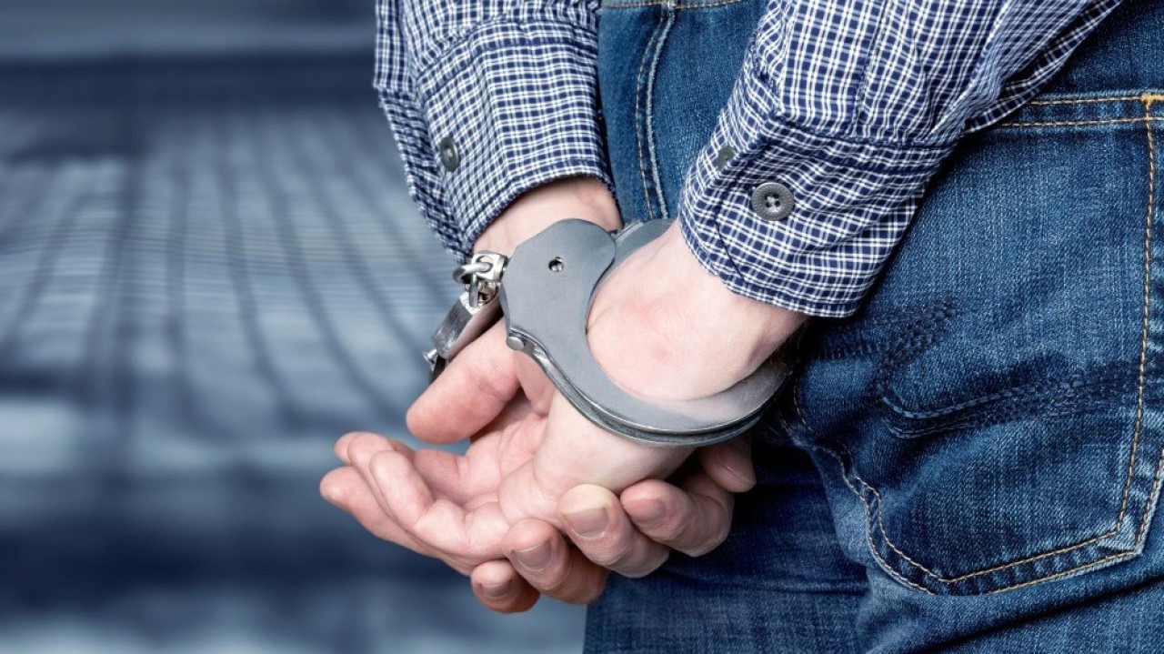 Үшінші рет есірткіден мас болып көлік басқарған жүргізуші ұсталды