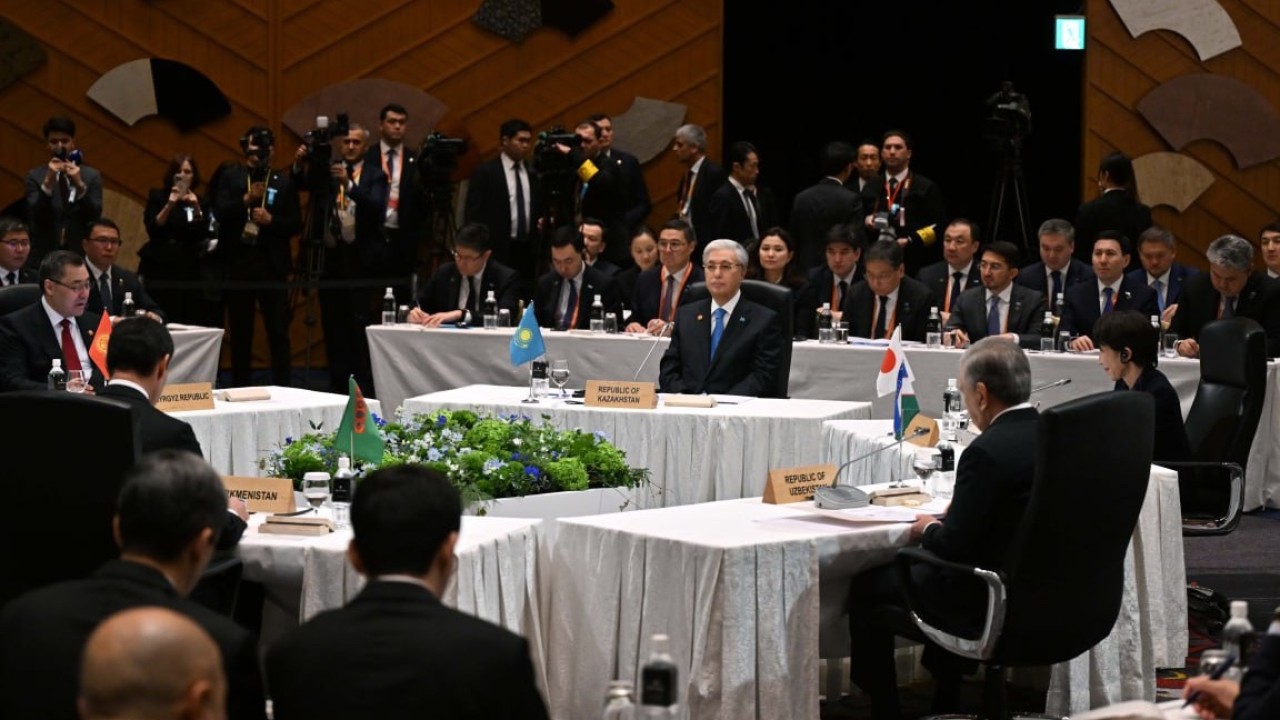 Президенттің Жапонияға сапары аясында сомасы 3,7 миллиард доллардан асатын 60-тан астам екіжақты құжатқа қол қойылды