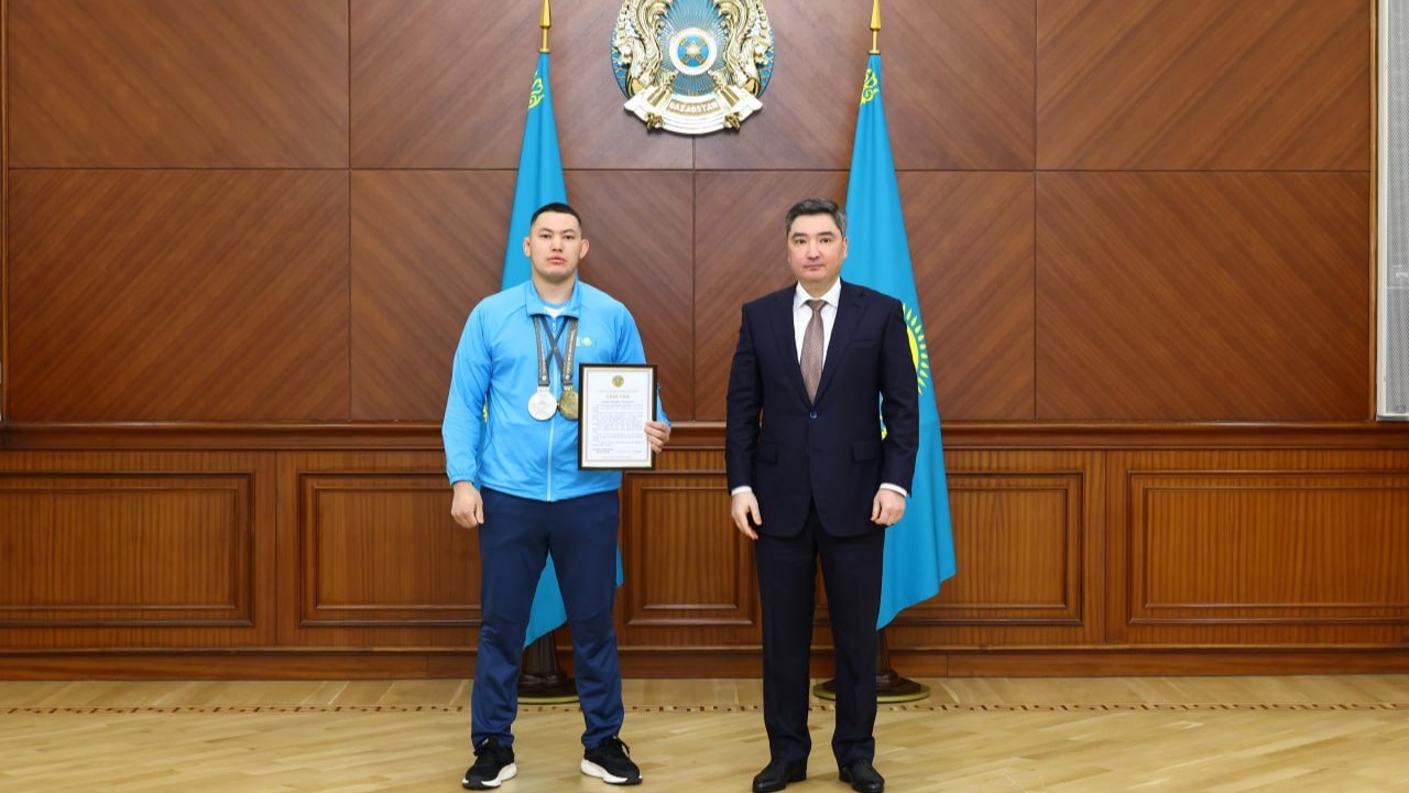 XXV жазғы Сурдлимпиада ойындарының жүлдегерлеріне мемлекеттік наградалар табысталды