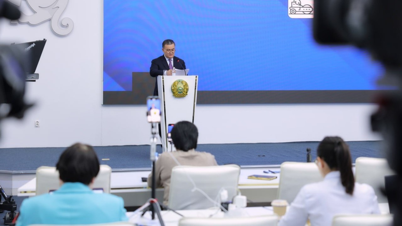 Астана әкімі: Шағын және орта бизнес қаладағы жұмыс орындарының 70%-ын қамтамасыз етіп отыр