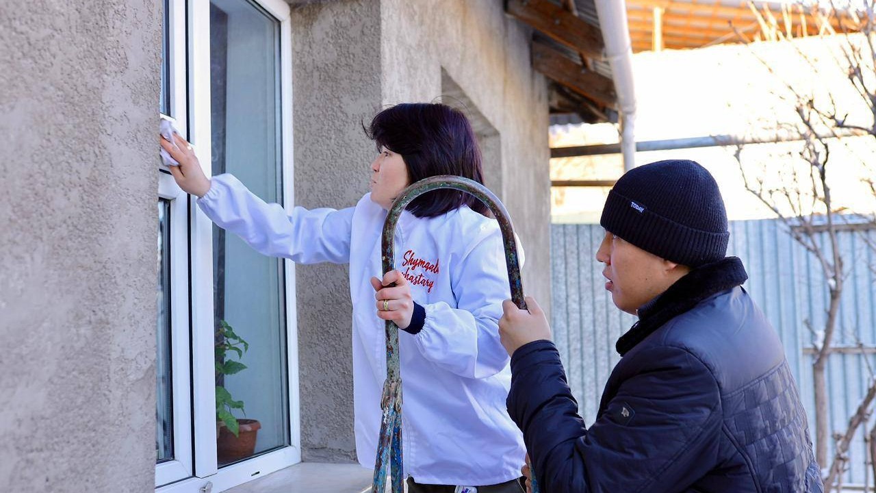 «Мейірімді Қазақстан»: ел көлемінде әлеуметтік акция аясында игі істер атқарылады