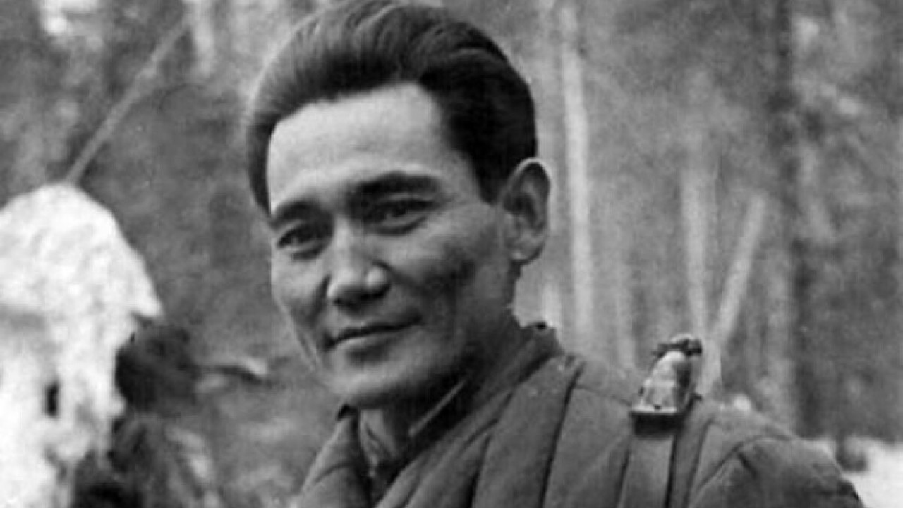 Аңызға айналған қолбасшы Бауыржан Момышұлының туғанына 115 жыл