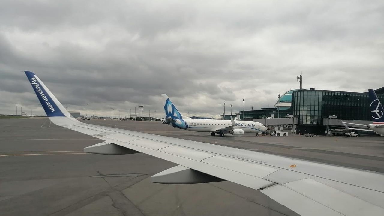 Тоқаев қаланың көлік-транзит әлеуетін арттыру үшін жаңа әуежай салу мүмкіндігін қарастыру қажет екенін айтты