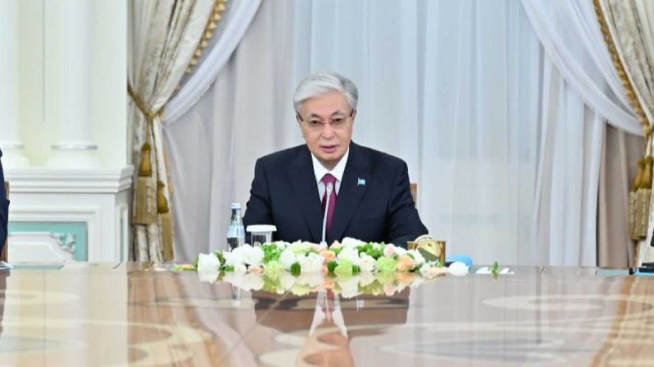 Батыл, шеңберге сыймайтын, бірақ ақылға қонымды шешімдер қабылдаған жөн – Тоқаев