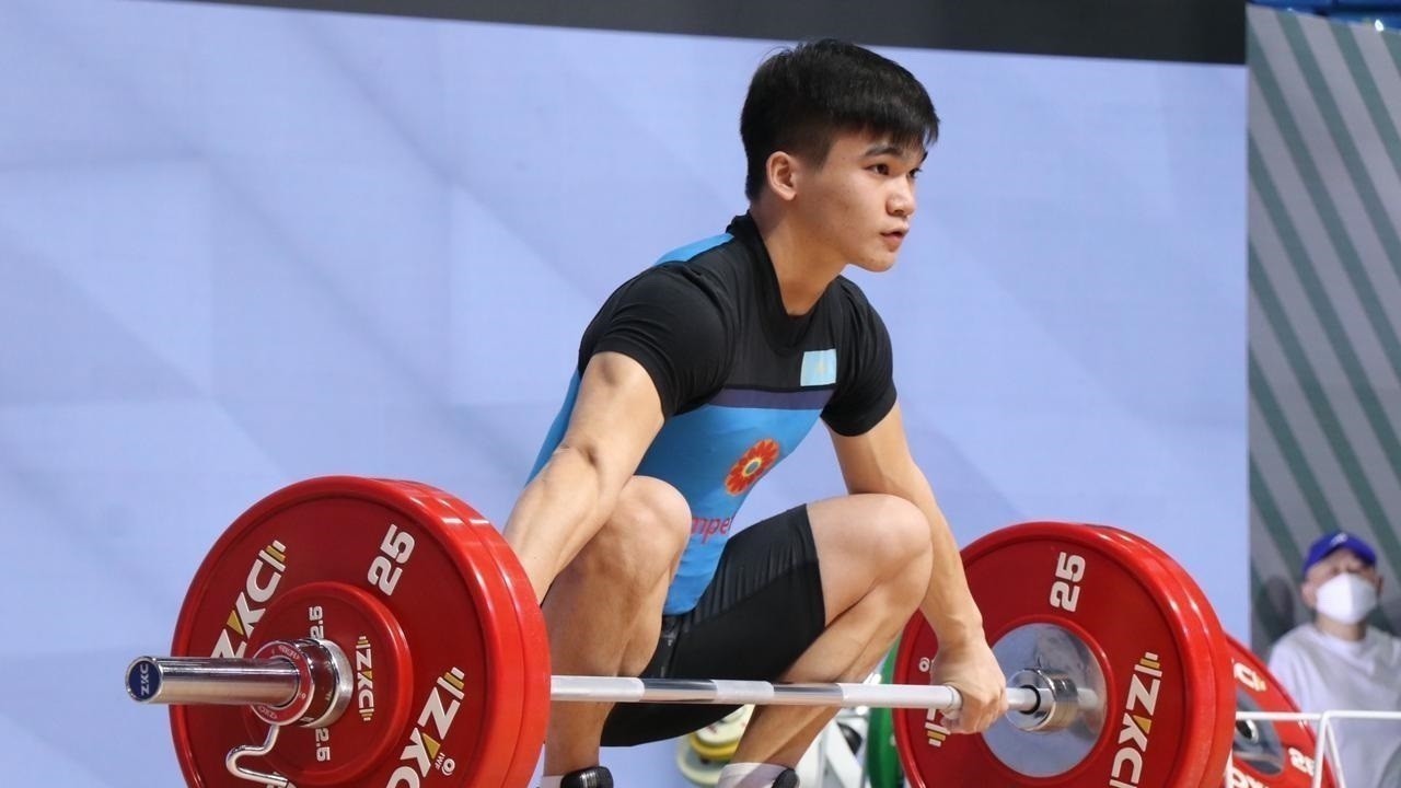 Қазақстан ауыр атлеттері Қырғызстанда төрт алтын медаль жеңіп алды