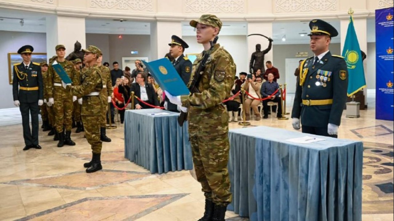 Астанада шығармашылық взводтың сарбаздары ант қабылдады