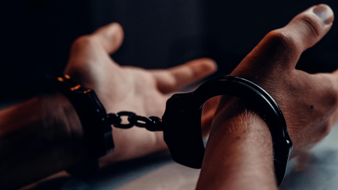 Адам ұрлап, аса ауыр қылмыс жасады деген күдікті Грузиядан Қазақстанға экстрадицияланды