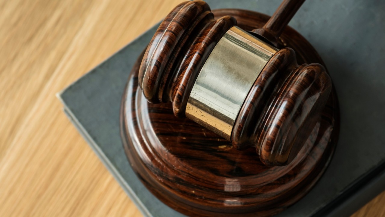 Ұлының еміне деп халықтан 1,4 млрд теңге жинаған ерлі-зайыпты  7 жылға бас бостандығынан айырылды