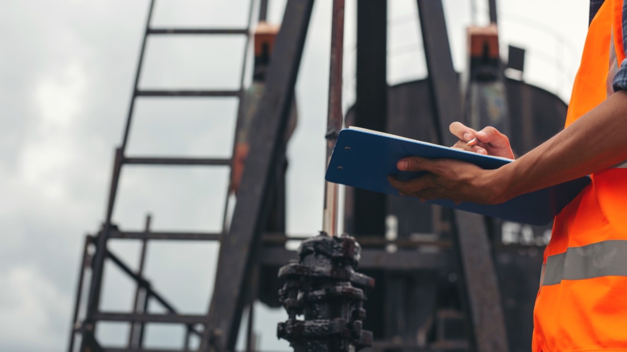 Қара теңіздегі мұнай танкеріне шабуыл: Қазақстанның экспорттық ресурстарына зиян келтірілмеді