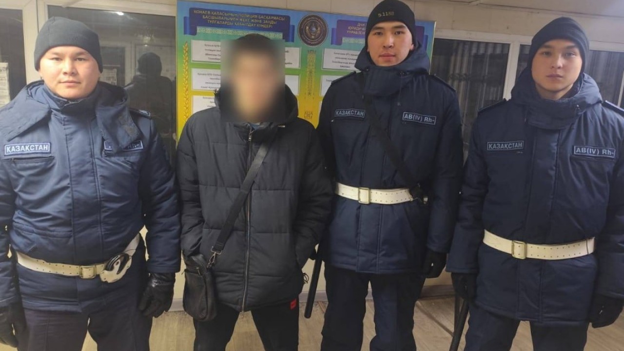 Мачете алып жүрген Қонаев қаласының тұрғыны ұсталды