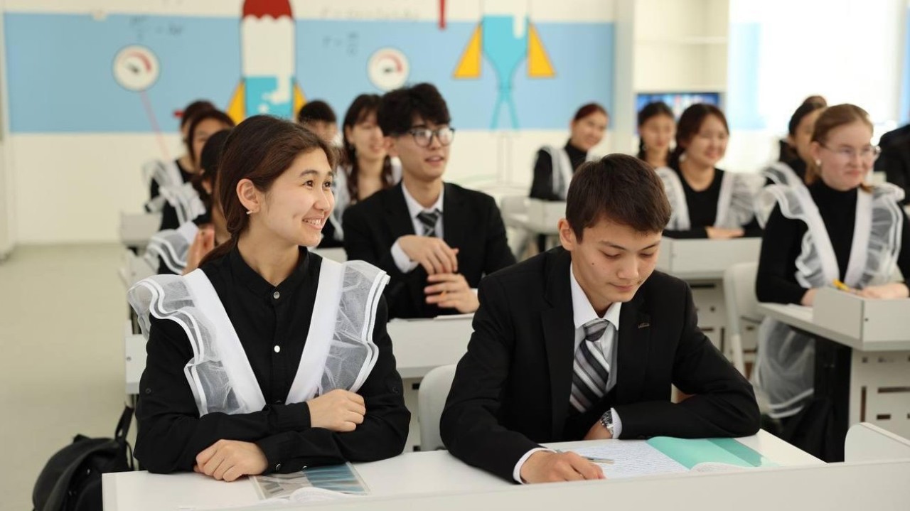 Білім беру ұйымдарында «Заң және тәртіп» құқықтық сауаттылық айлығы басталды