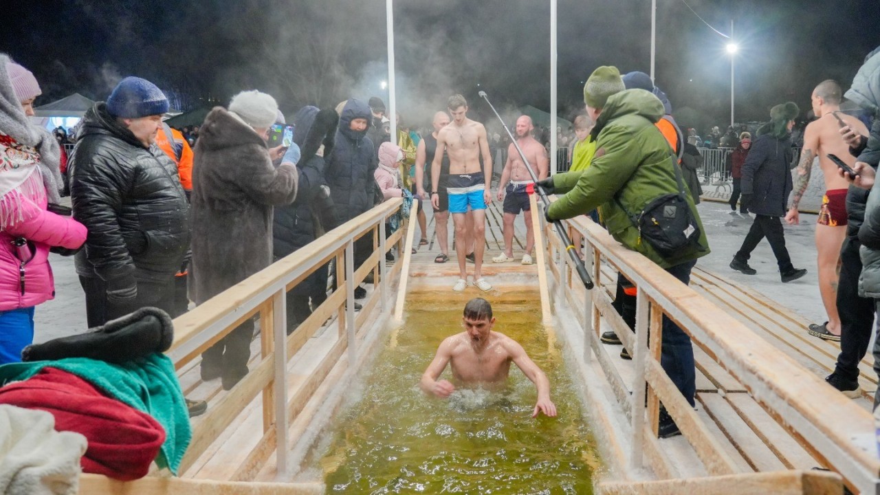 Астанада Крещение мерекесіне арналған жаппай шомылу өтіп жатыр