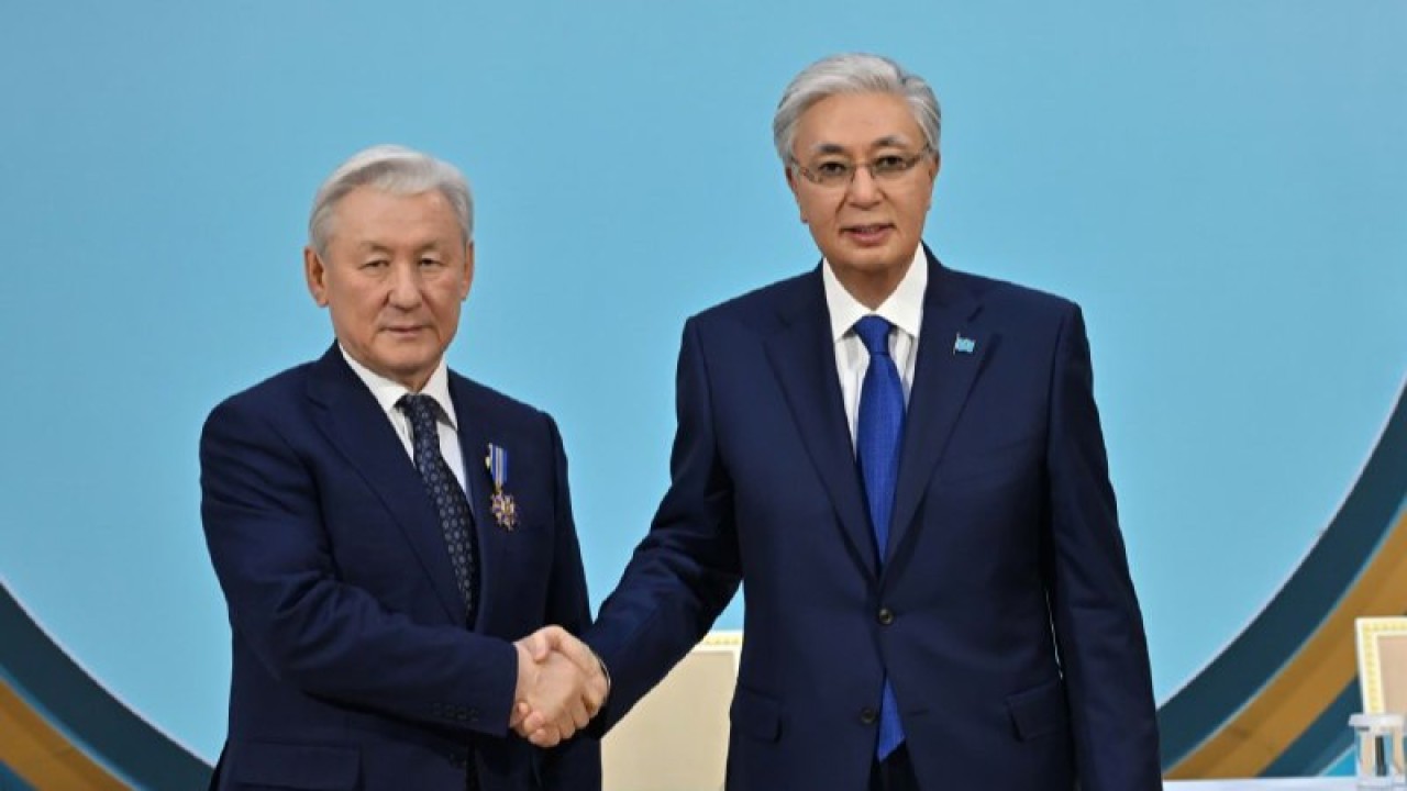 Президент бір топ азаматты мемлекеттік наградамен марапаттады